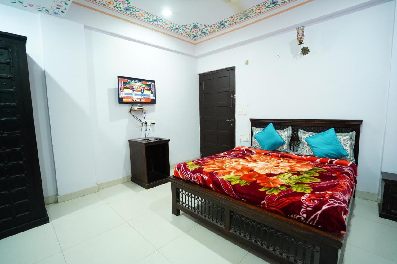 ג'איפור Hotel Jal Mahal Haveli מראה חיצוני תמונה