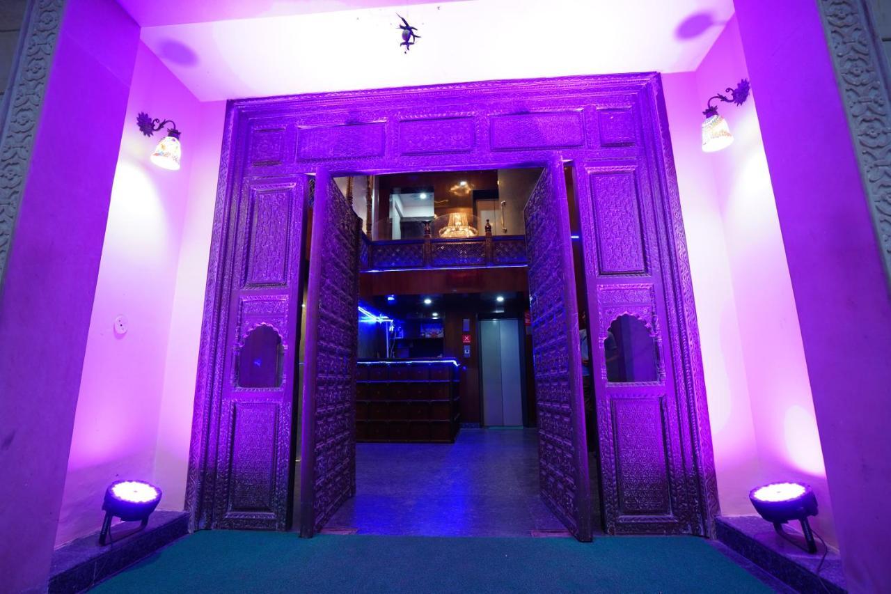 ג'איפור Hotel Jal Mahal Haveli מראה חיצוני תמונה
